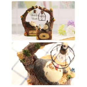 Totoro ngồi gốc cây