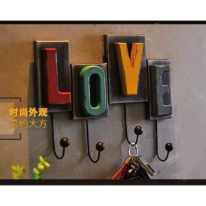 TRANG TRÍ CỔ ĐIỂN - MÓC SẮT CHỮ LOVE