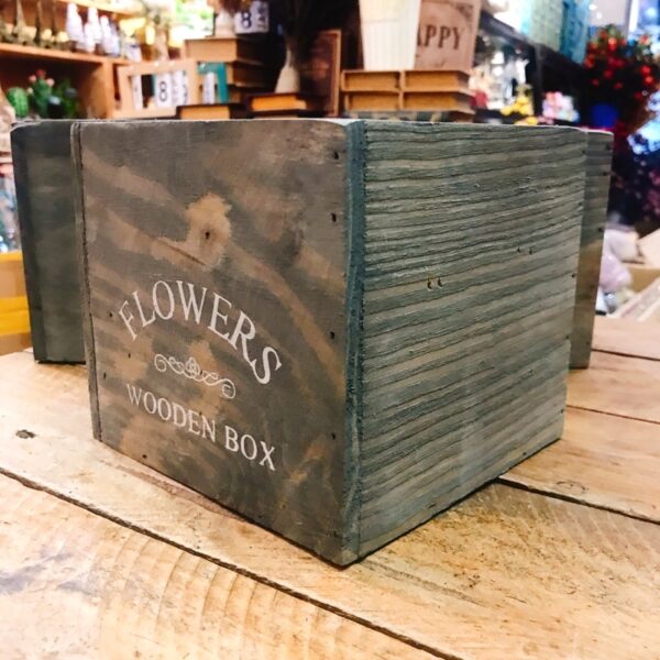 HỘP GỖ CẮM HOA WOODEN BOX